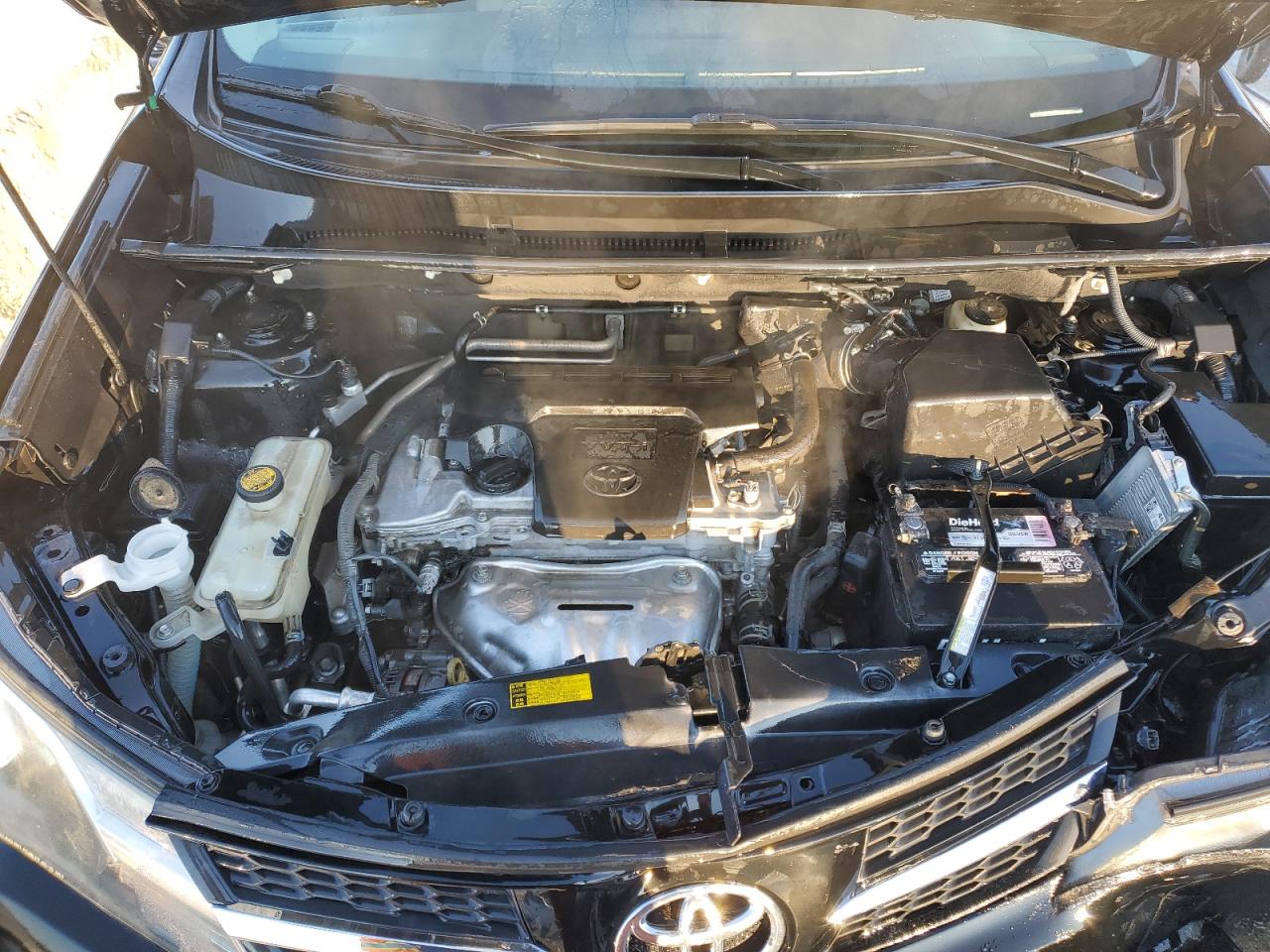 2015 Toyota RAV 4 - Image 12