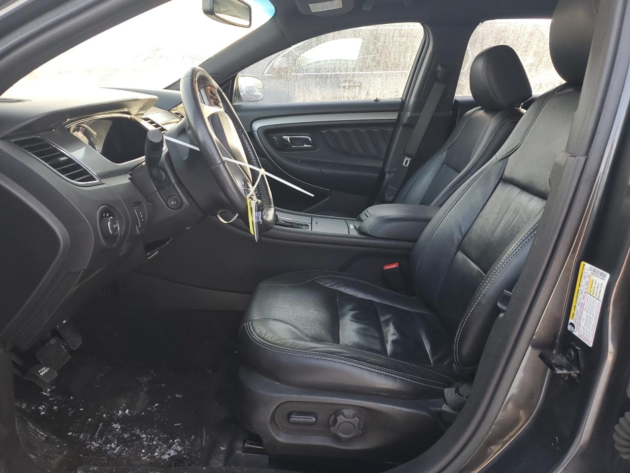 2015 Ford Taurus - Image 7