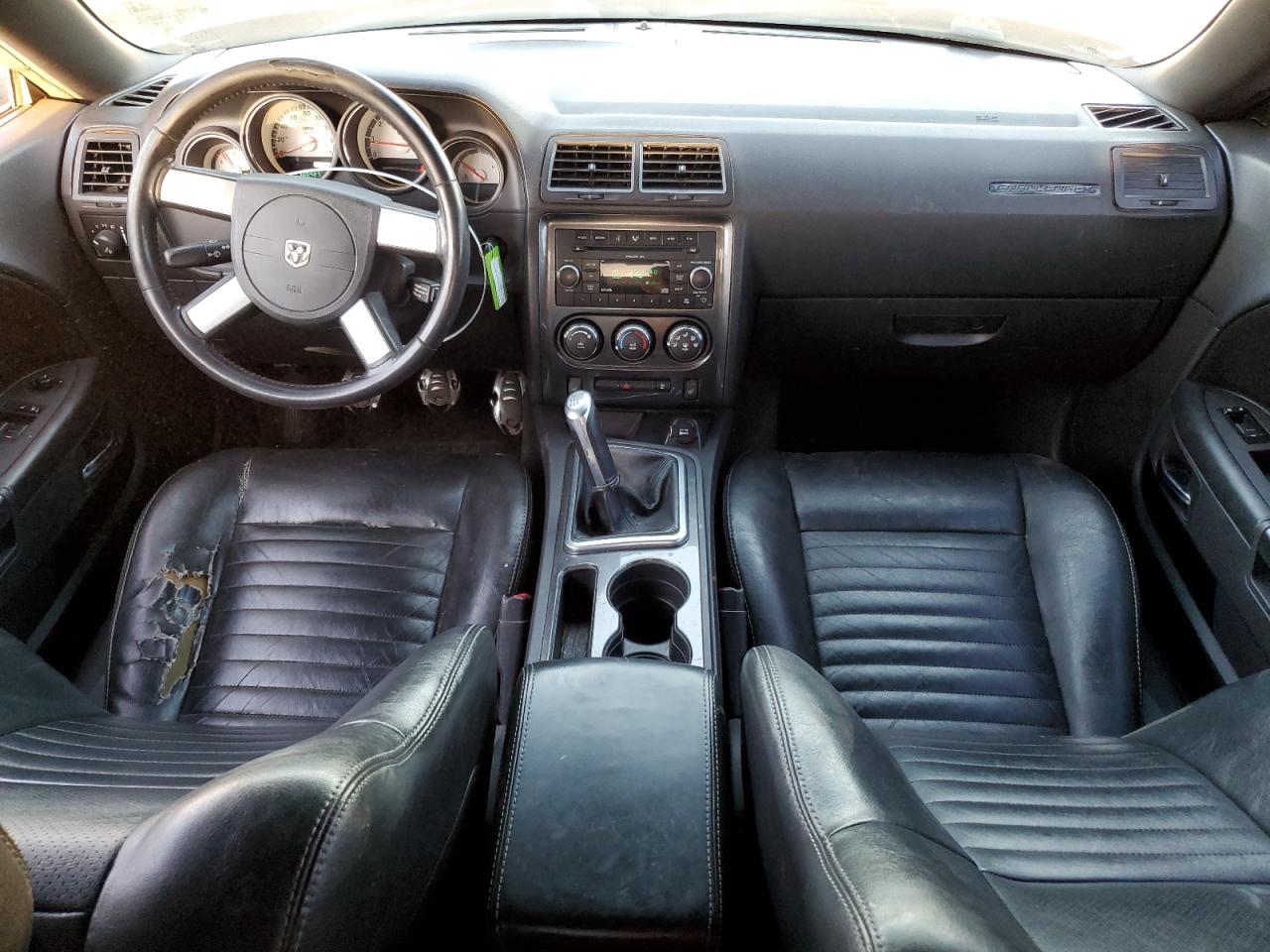 2009 Dodge Challenger - Image 8