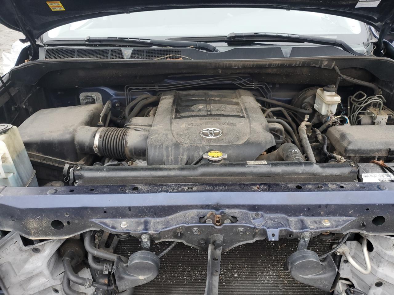 2012 Toyota Tundra - Image 11