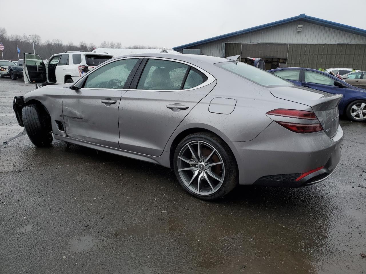2023 Genesis G70 - Image 2