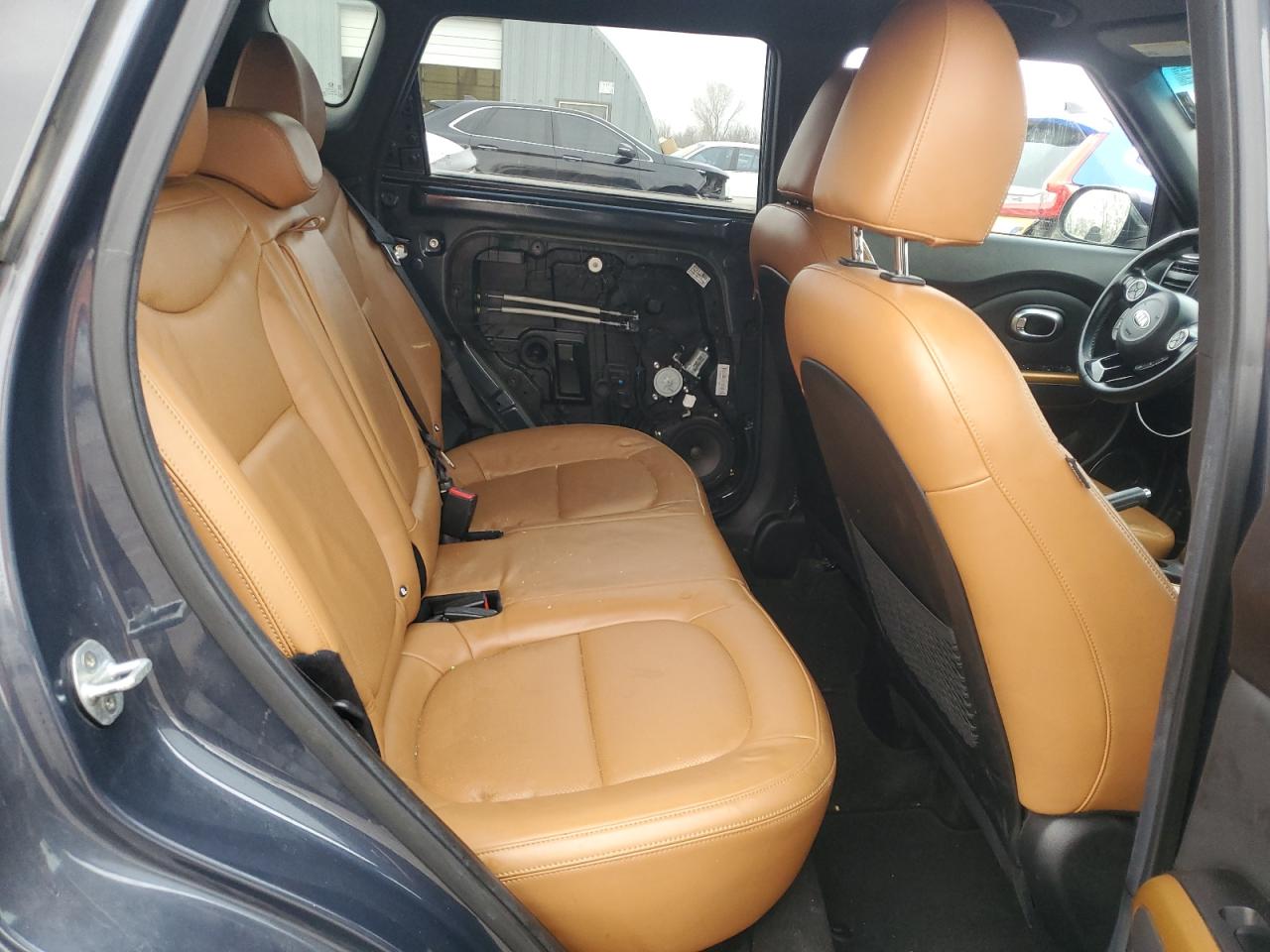 2016 Kia Soul - Image 11
