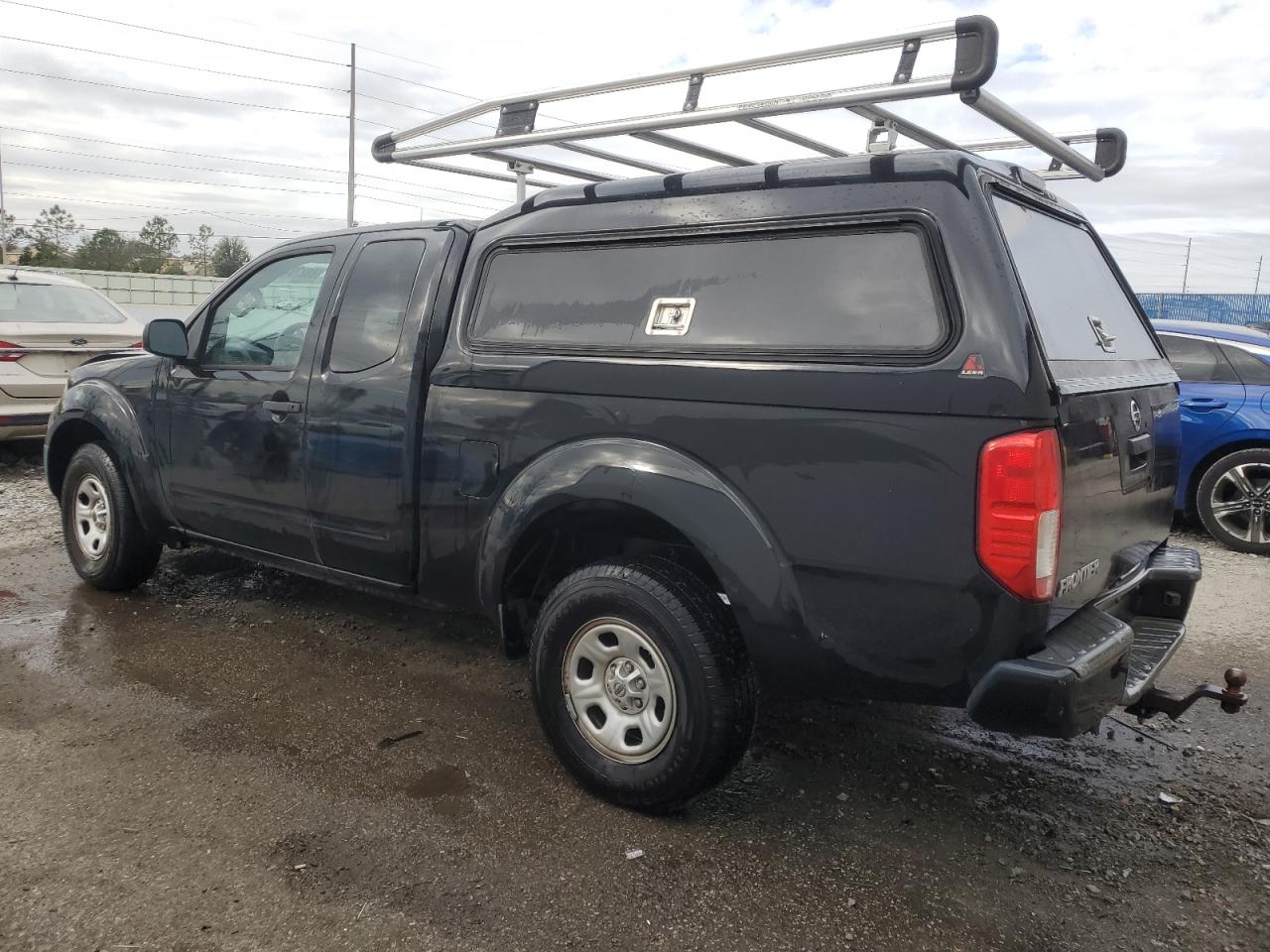 2017 Nissan Navara (Frontier) - Image 2