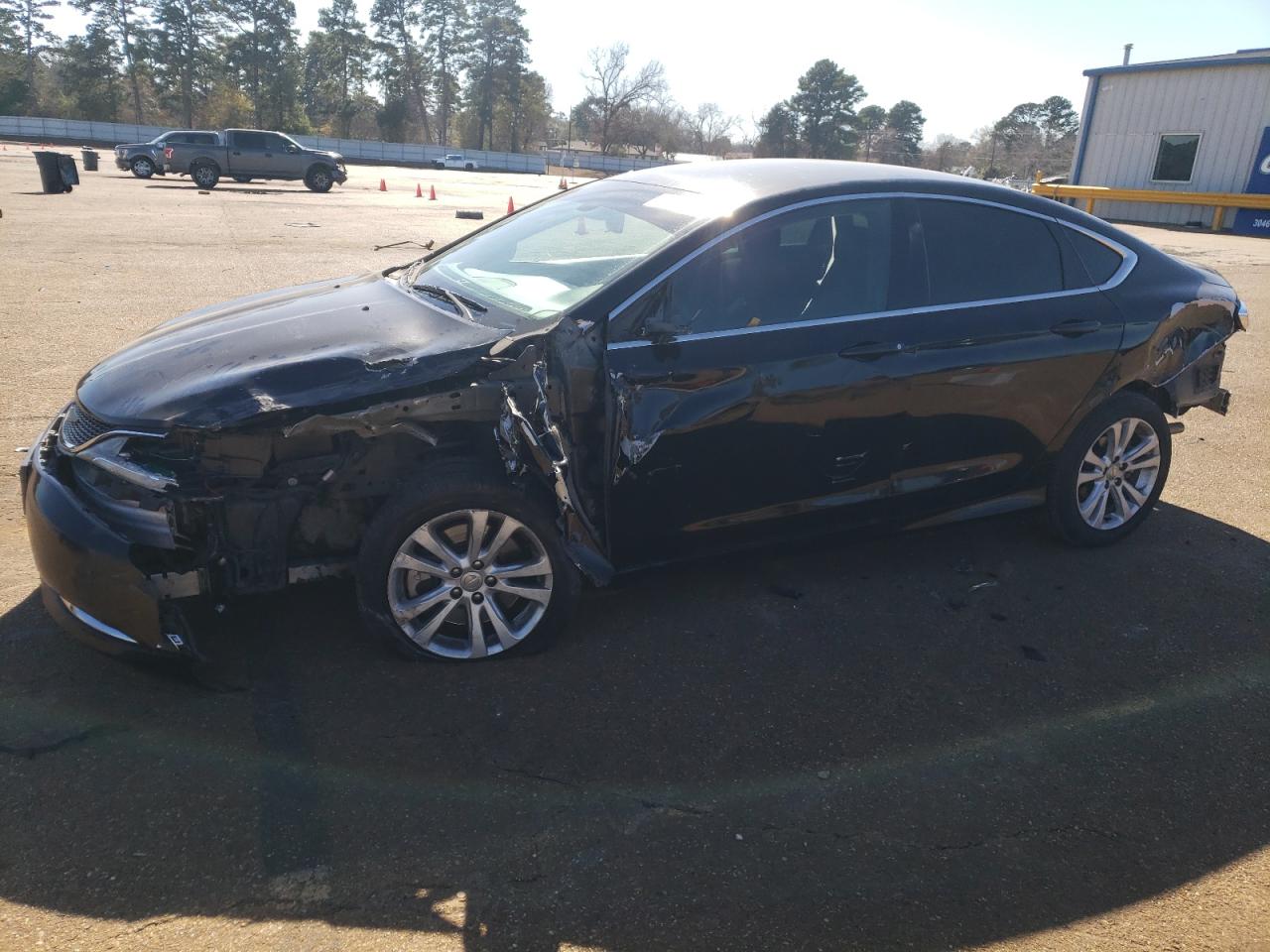 2015 Chrysler 200 Limited იყიდება Longview-ში, TX - All Over