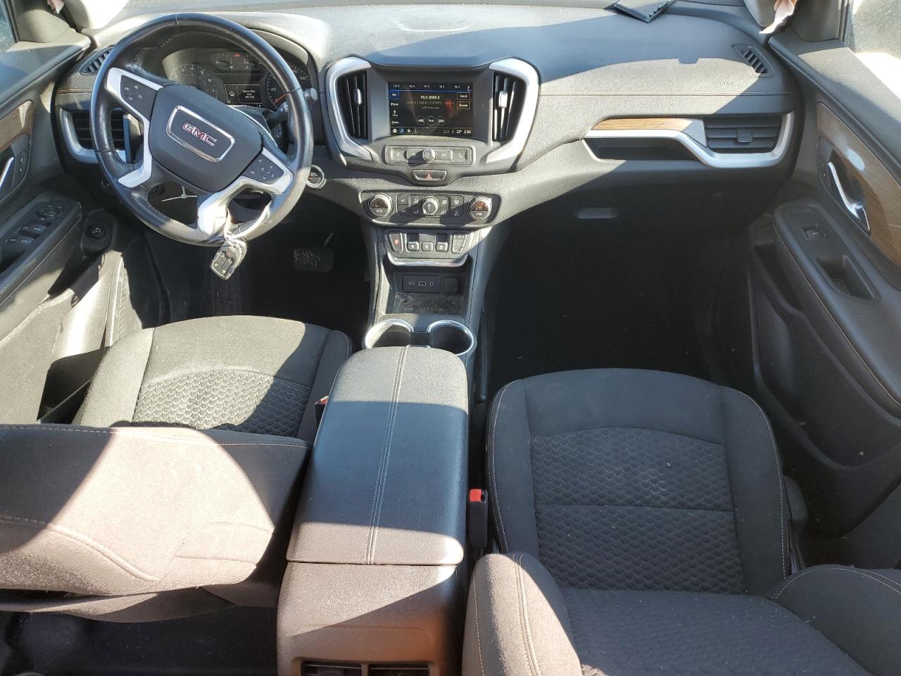 2018 GMC Terrain - Image 8