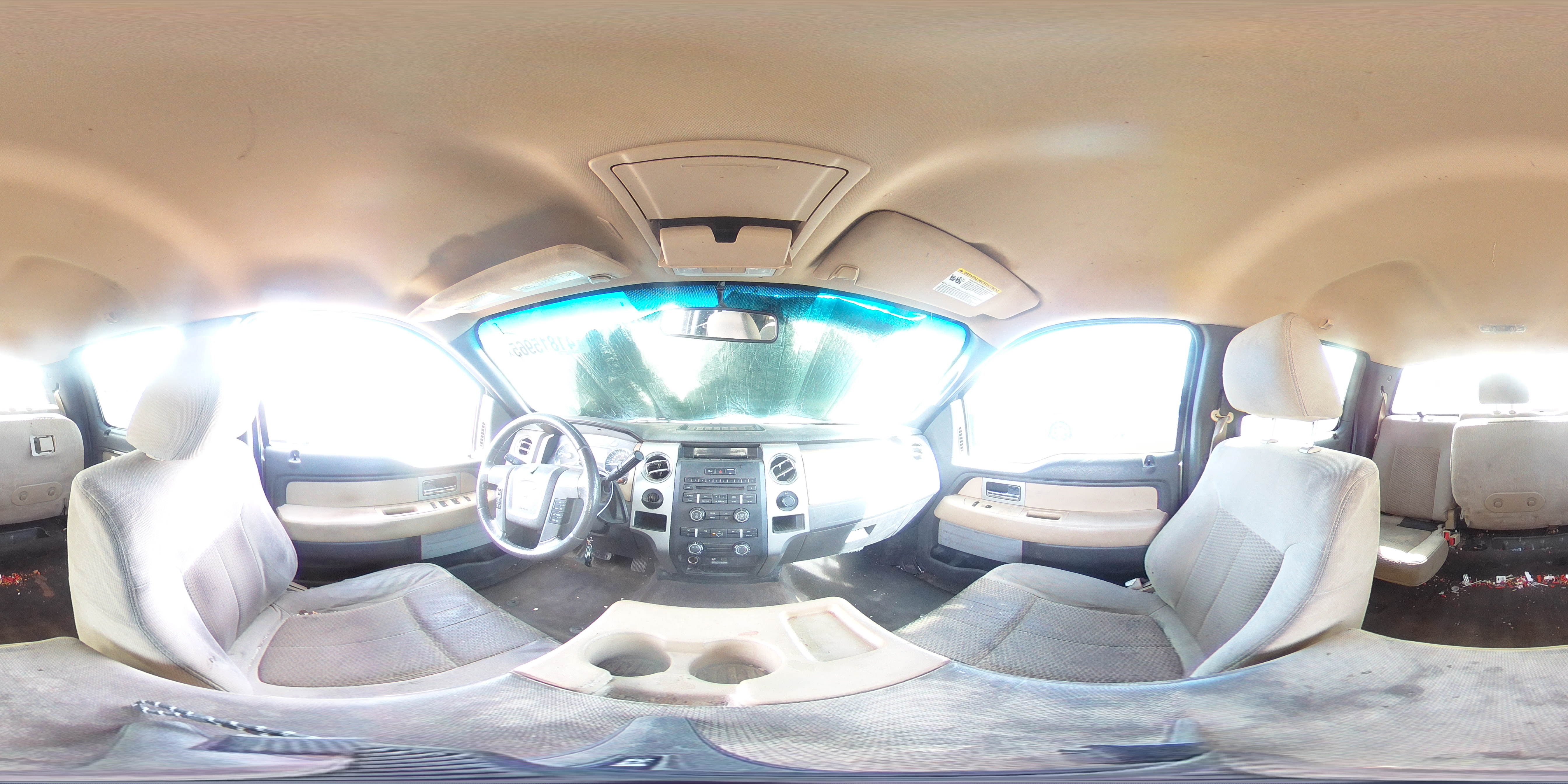 2011 Ford F-150 - Image 13
