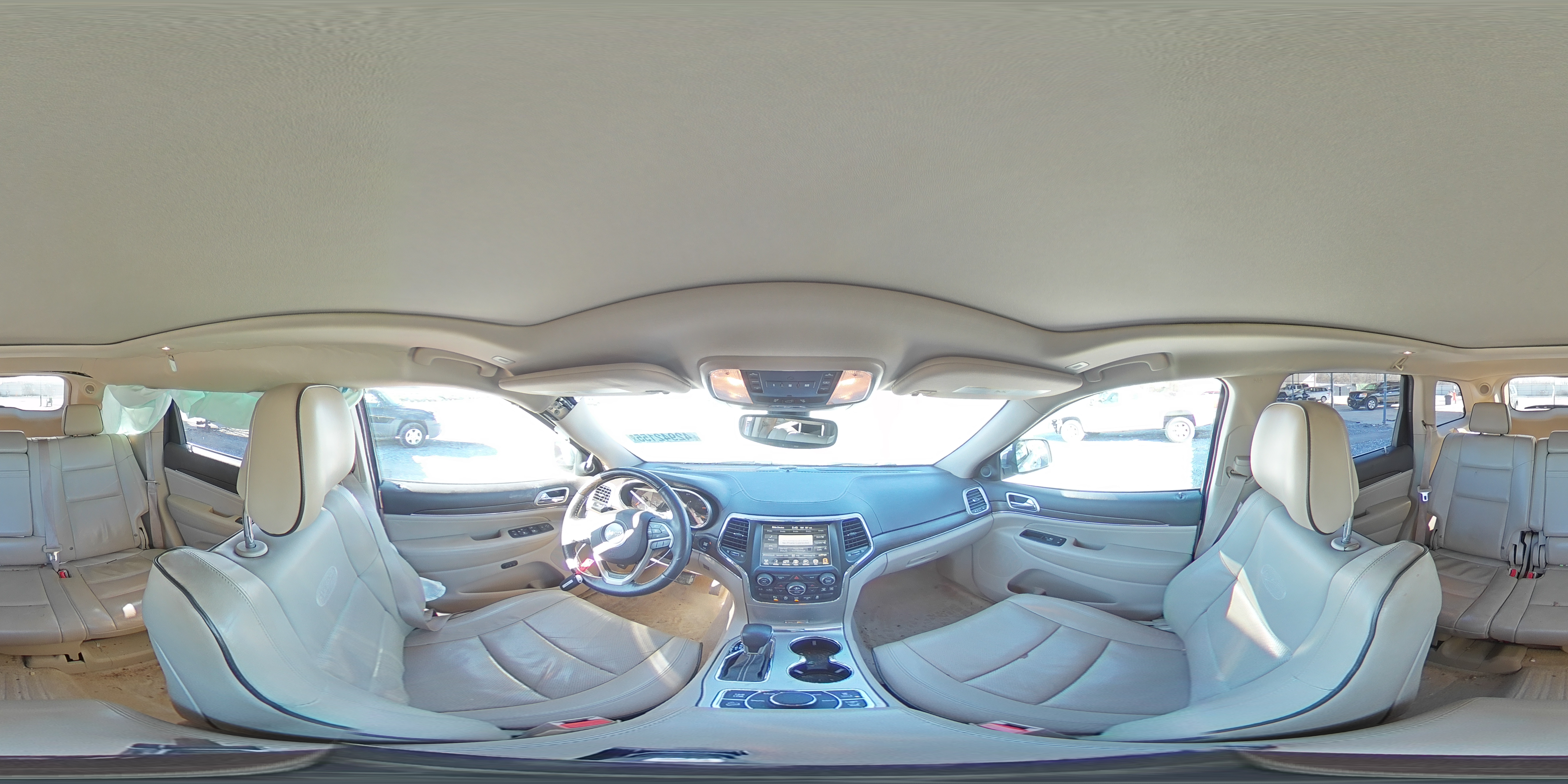 2017 Jeep Grand Cherokee - Image 14