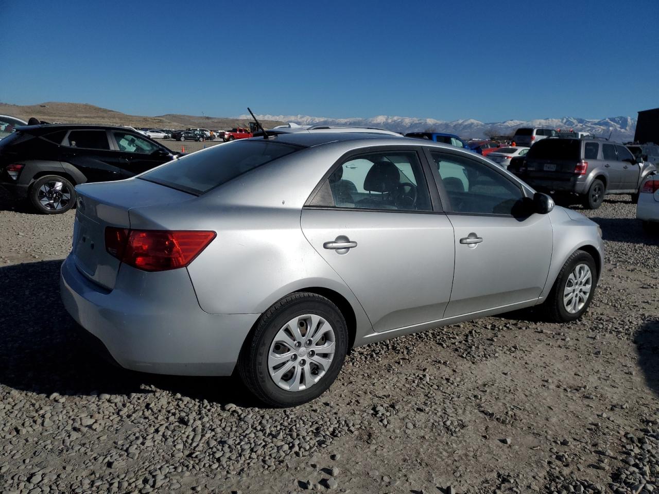 2010 Kia Forte - Image 3