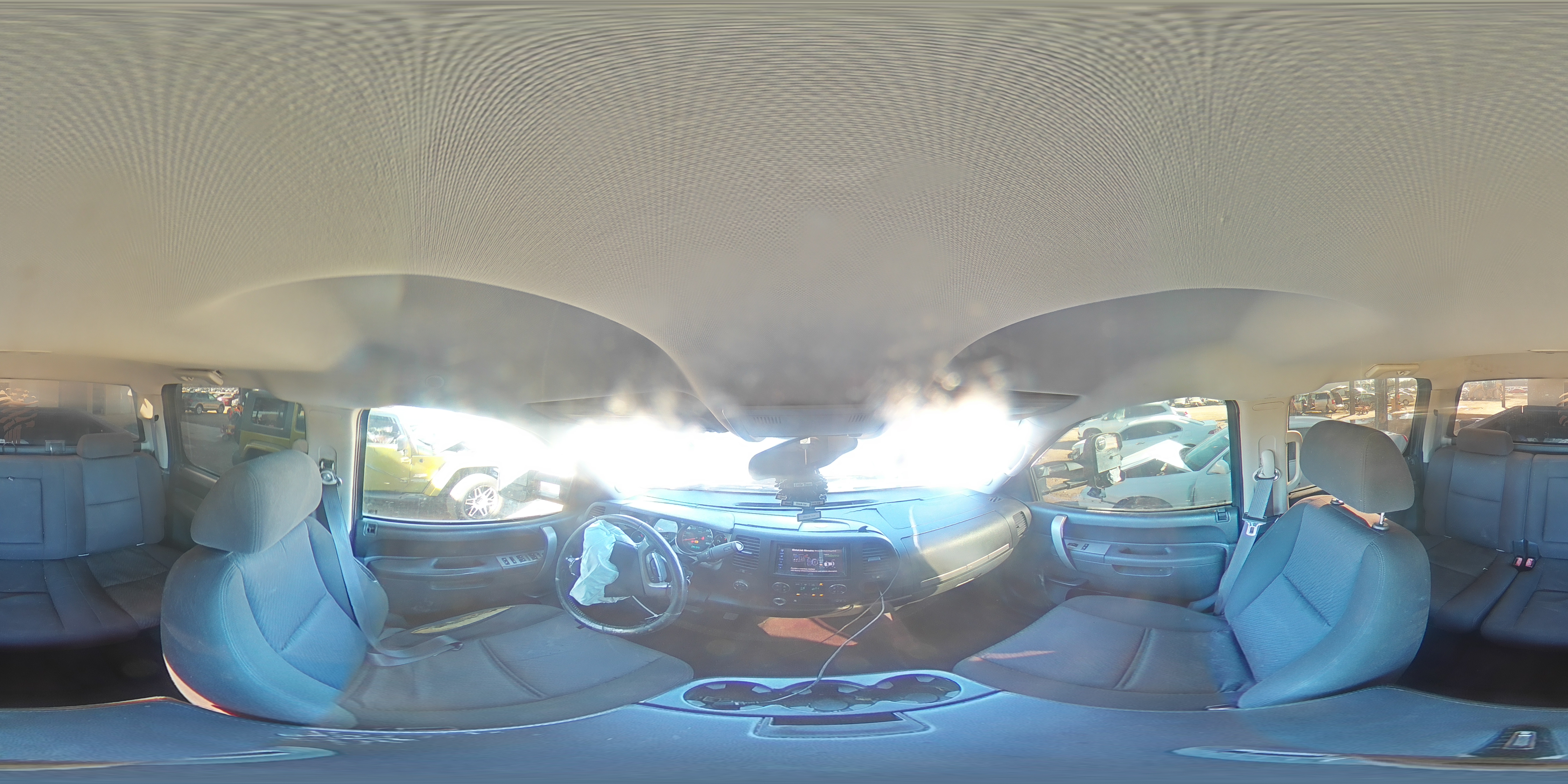 2011 Chevrolet Silverado - Image 13