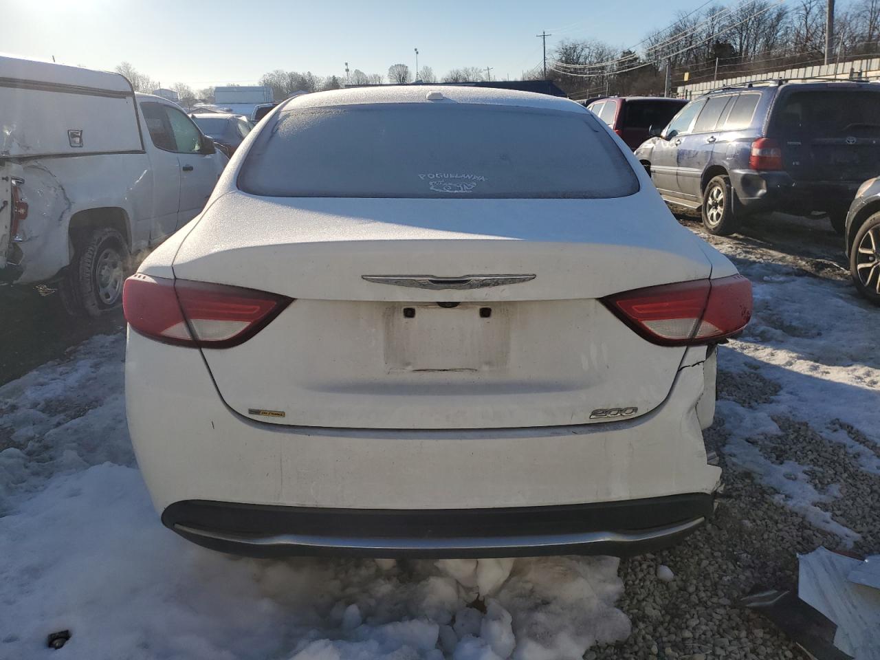 2015 Chrysler 200 - Image 6