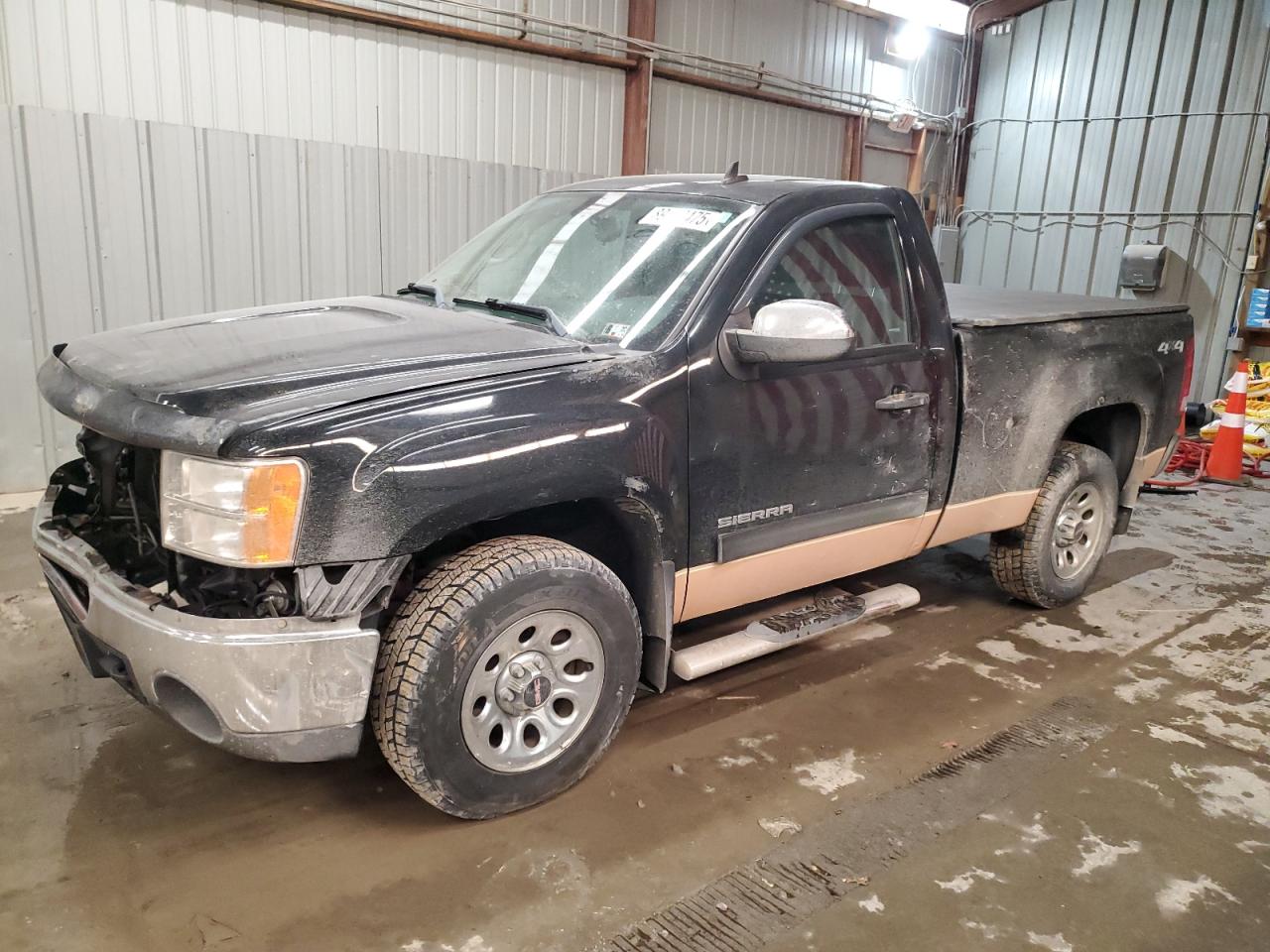 2013 GMC Sierra - Image 1