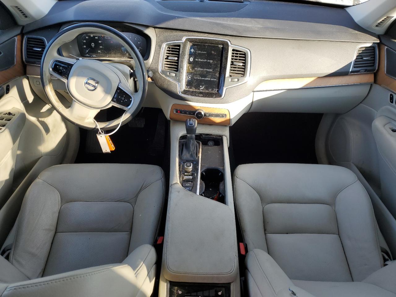 2021 Volvo XC90 - Image 8