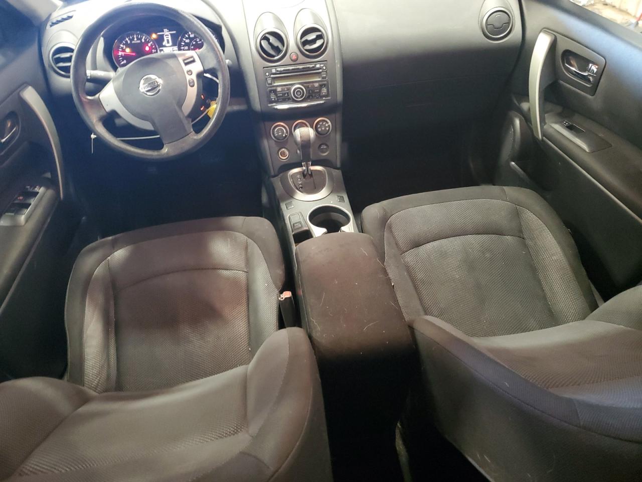 2012 Nissan Rogue - Image 8