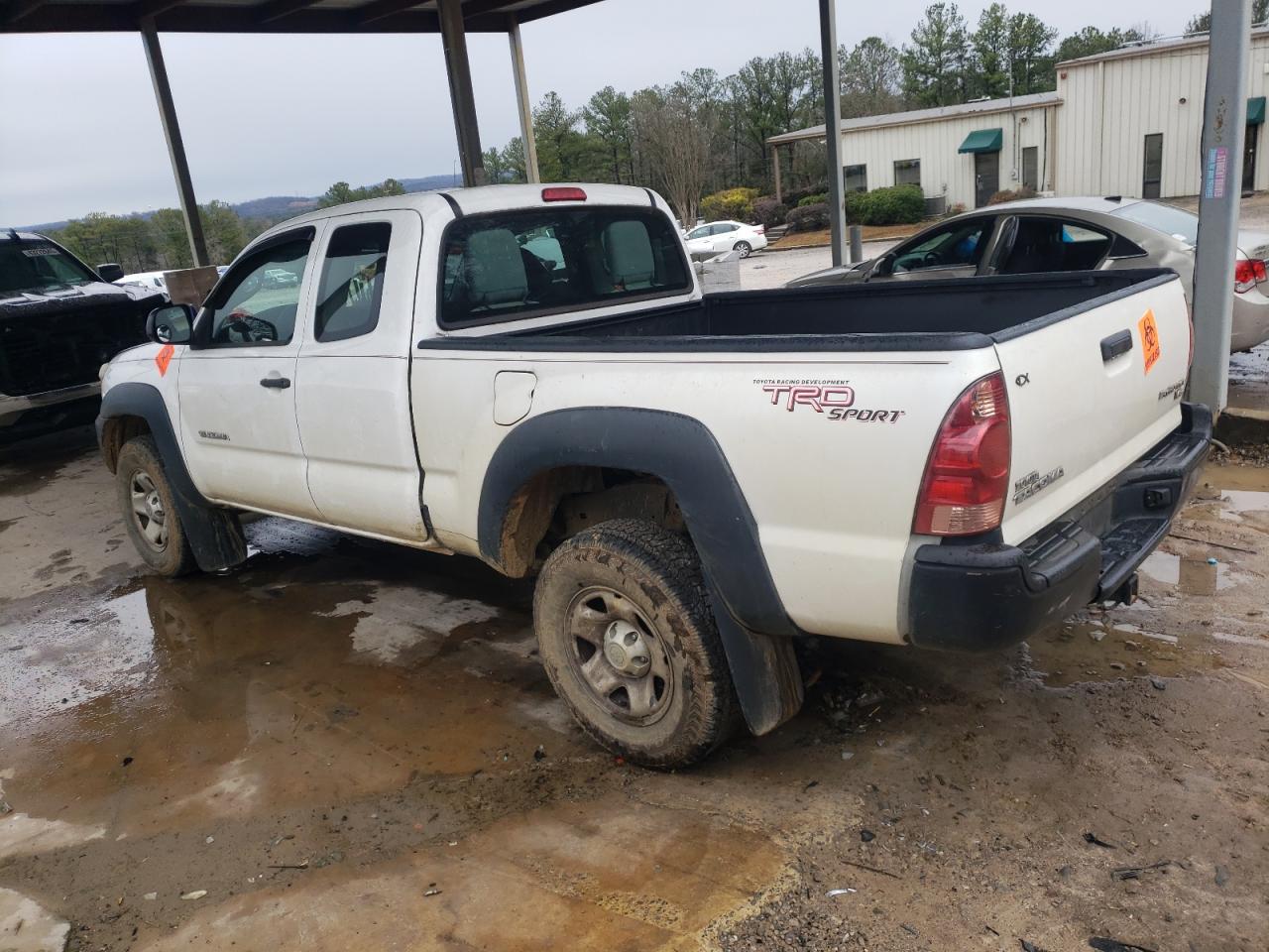 2013 Toyota Tacoma - Image 2