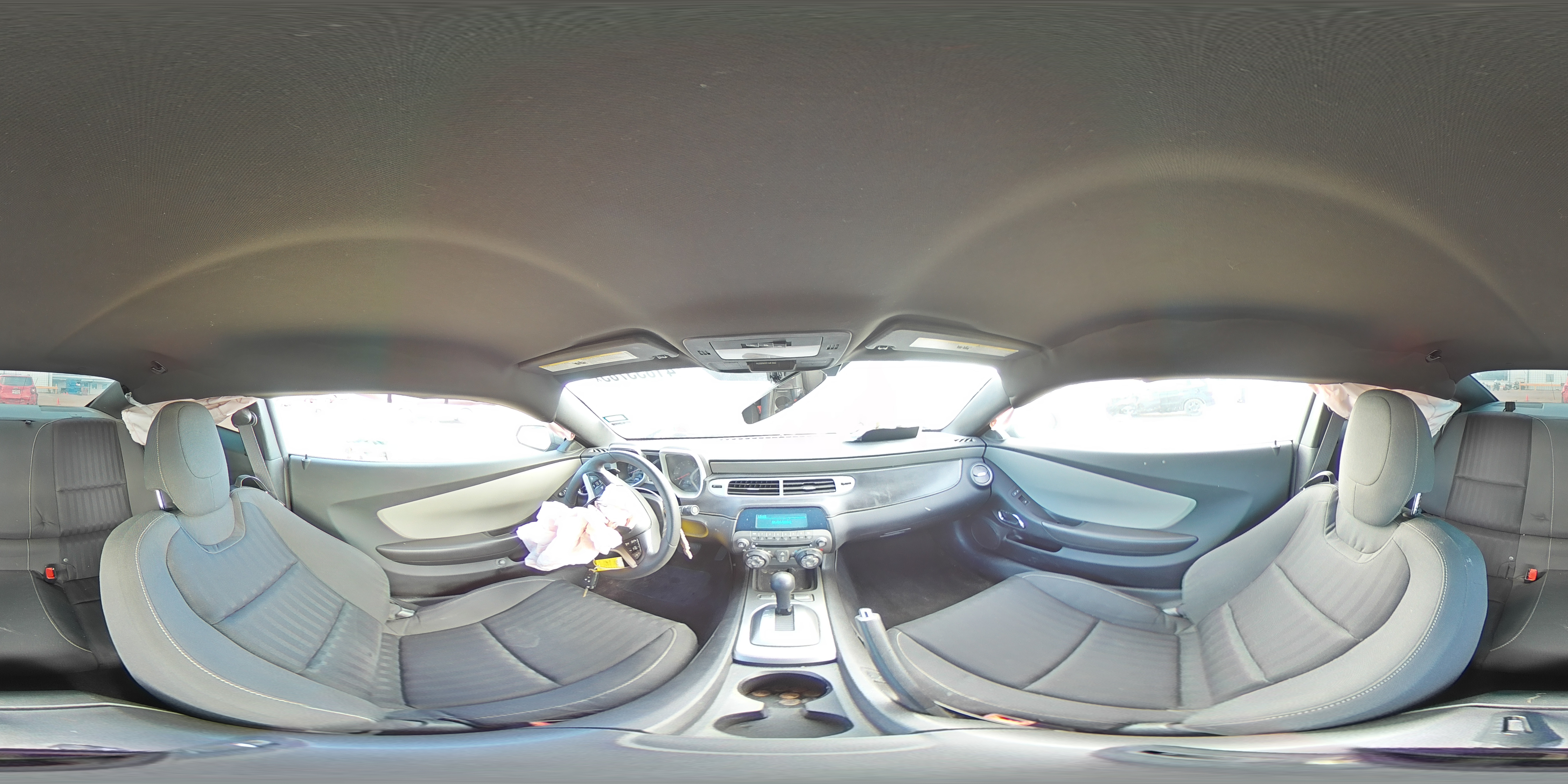 2014 Chevrolet Camaro - Image 13