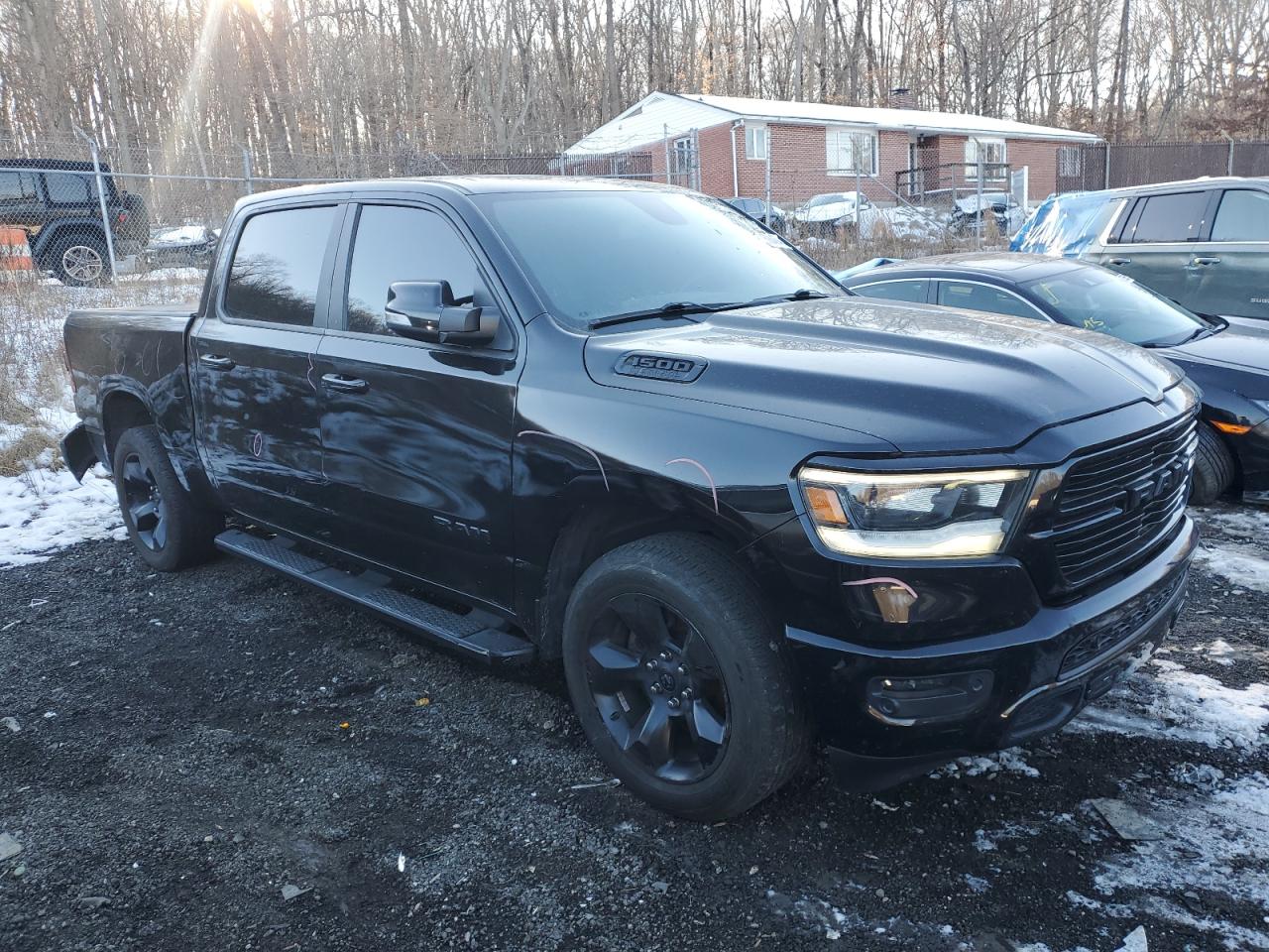 2019 RAM 1500 - Image 4