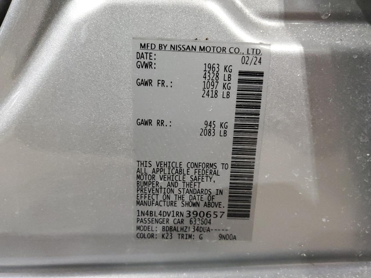 2024 Nissan Altima - Image 12