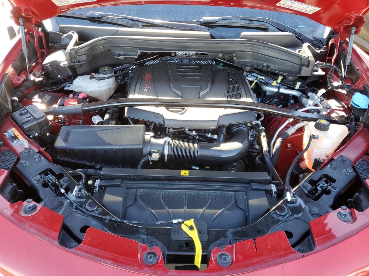 ZASFAKNN0J7B95475 ALFA ROMEO STELVIO 2018