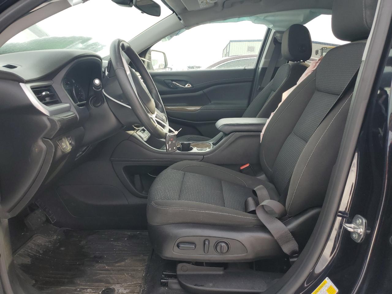 2021 GMC Acadia - Image 7