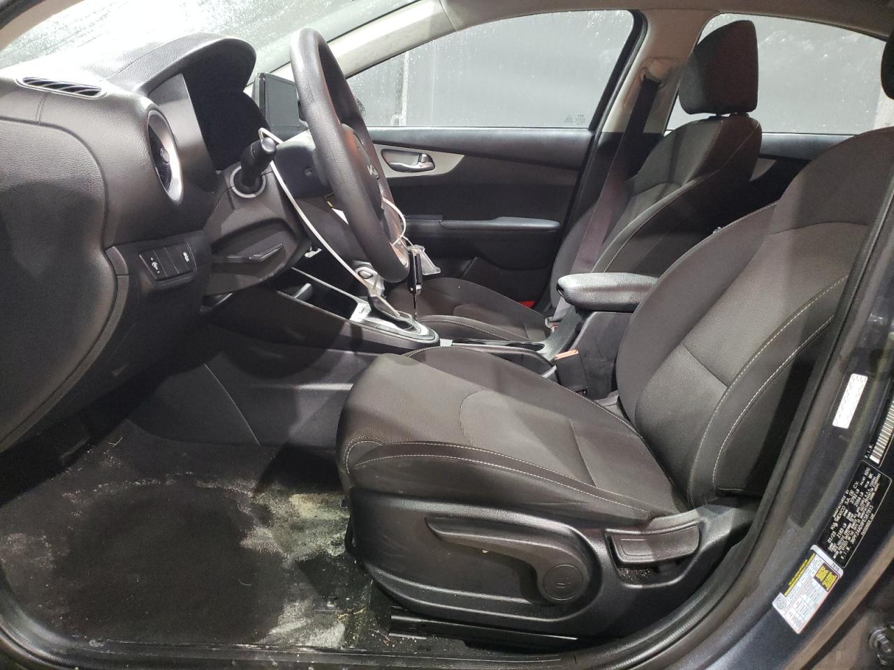 2023 Kia Forte - Image 7