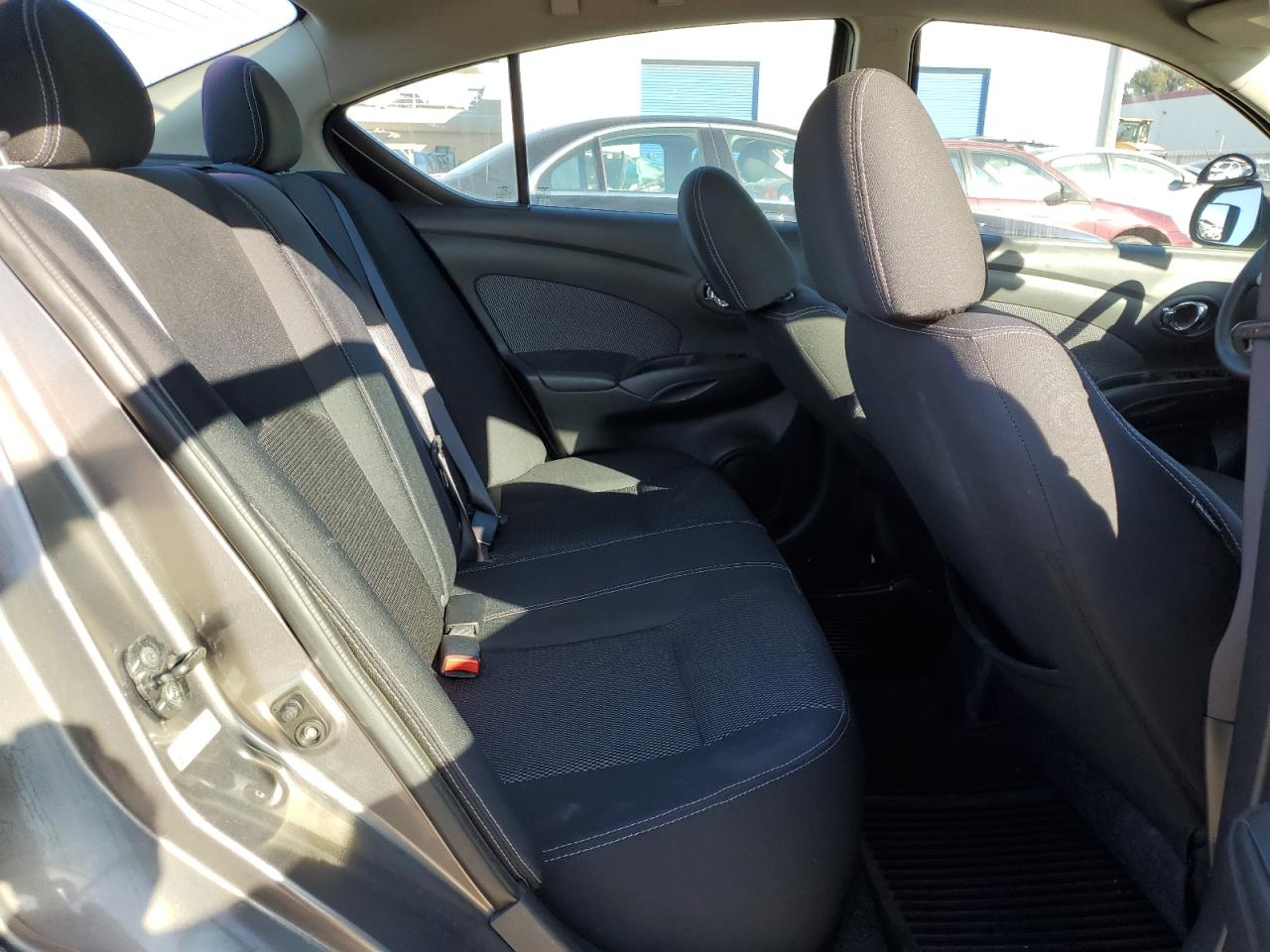 2014 Nissan Versa - Image 10