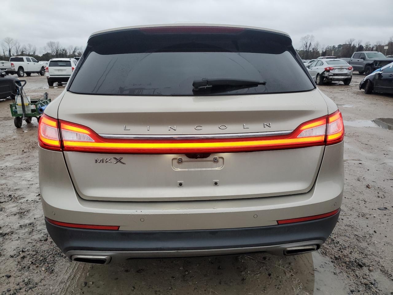 2017 Lincoln Mkx Reserve VIN: 2LMPJ6LR7HBL22315 Lot: 42421115