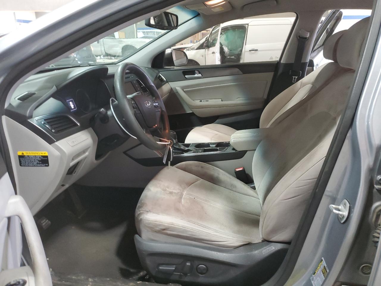 2015 Hyundai Sonata - Image 7