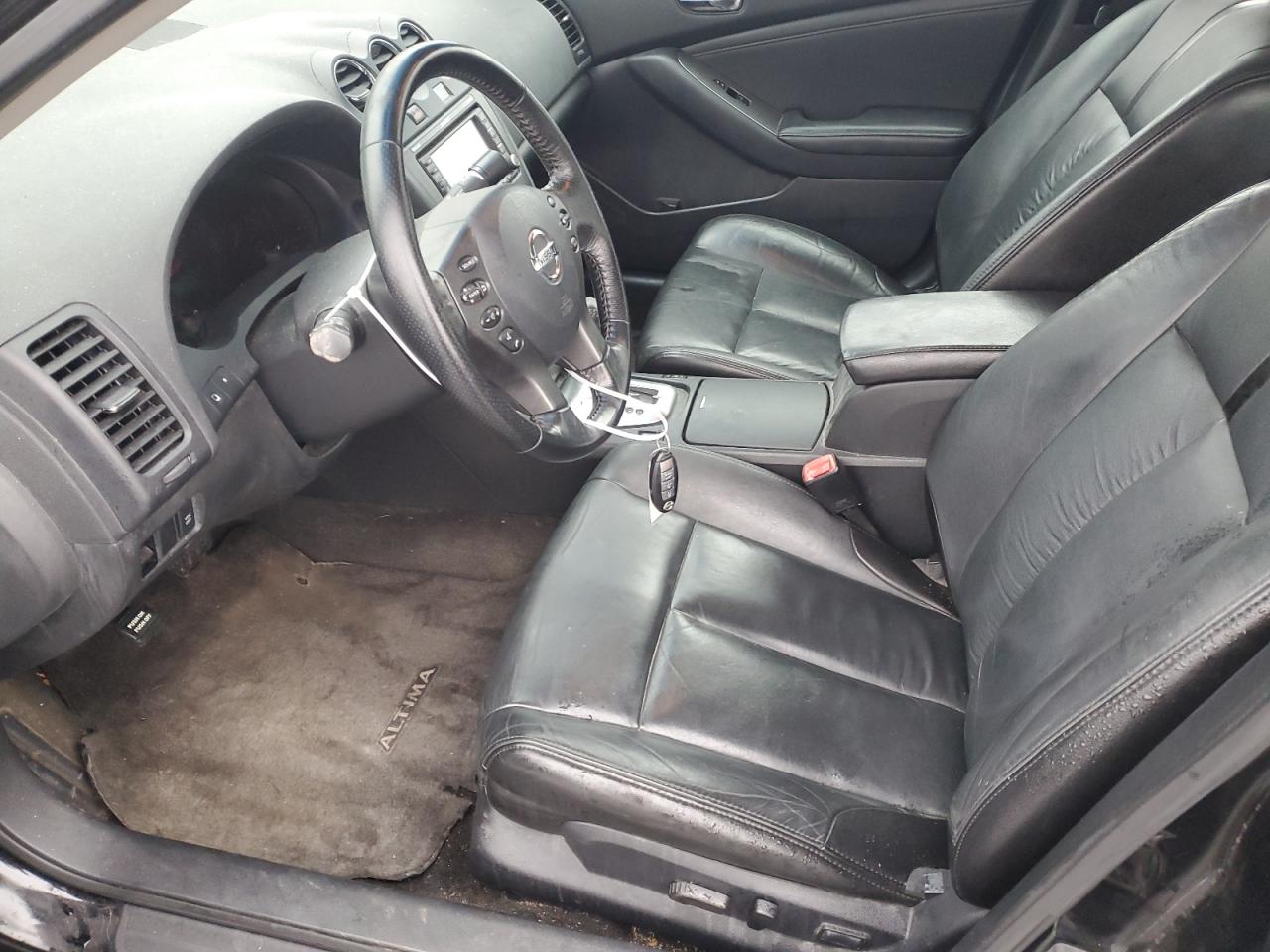 2010 Nissan Altima - Image 7