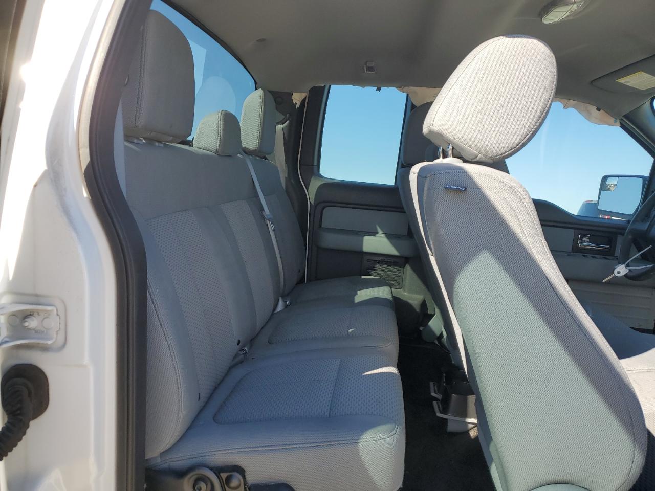 2014 Ford F-150 - Image 10