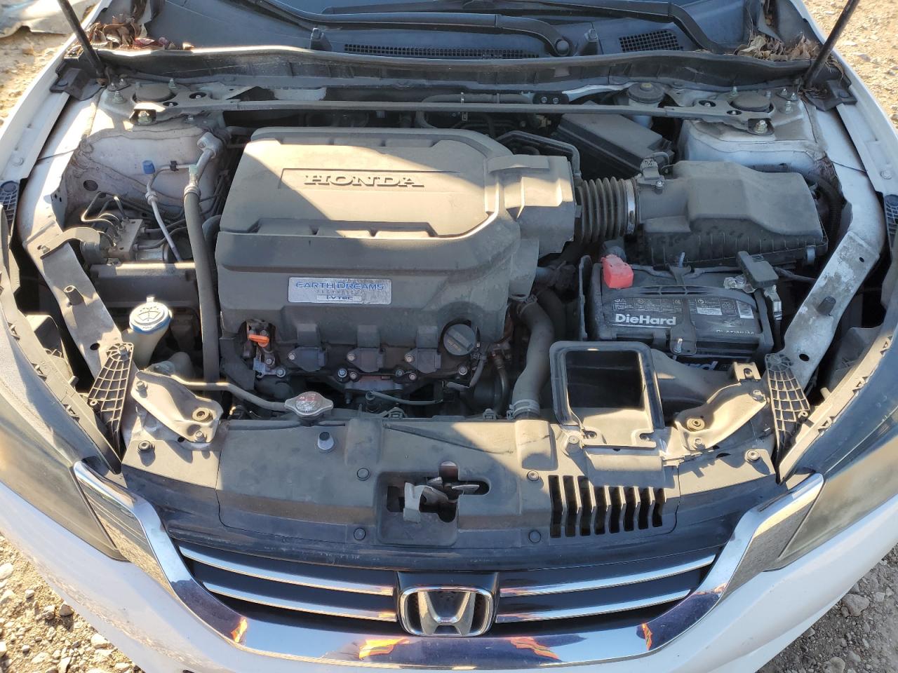 2015 Honda Accord - Image 11