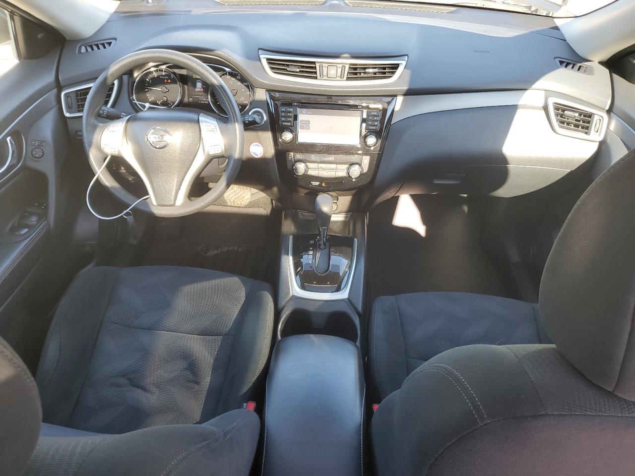 5N1AT2MV1GC857879 NISSAN ROGUE 2016
