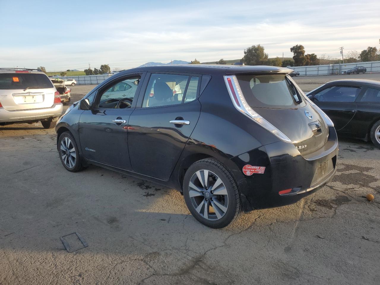 VIN 1N4BZ0CP5HC304951 2017 NISSAN LEAF no.2