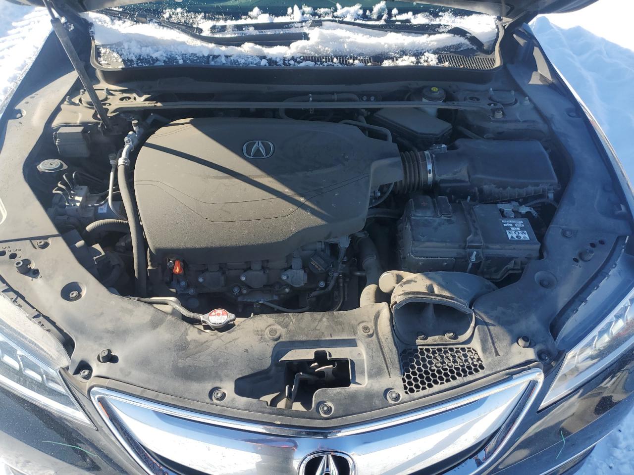 2016 Acura TLX - Image 11