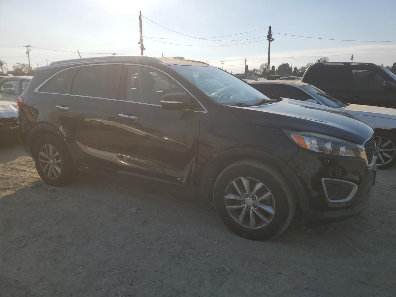 VIN 5XYPGDA57JG372992 2018 KIA SORENTO no.4