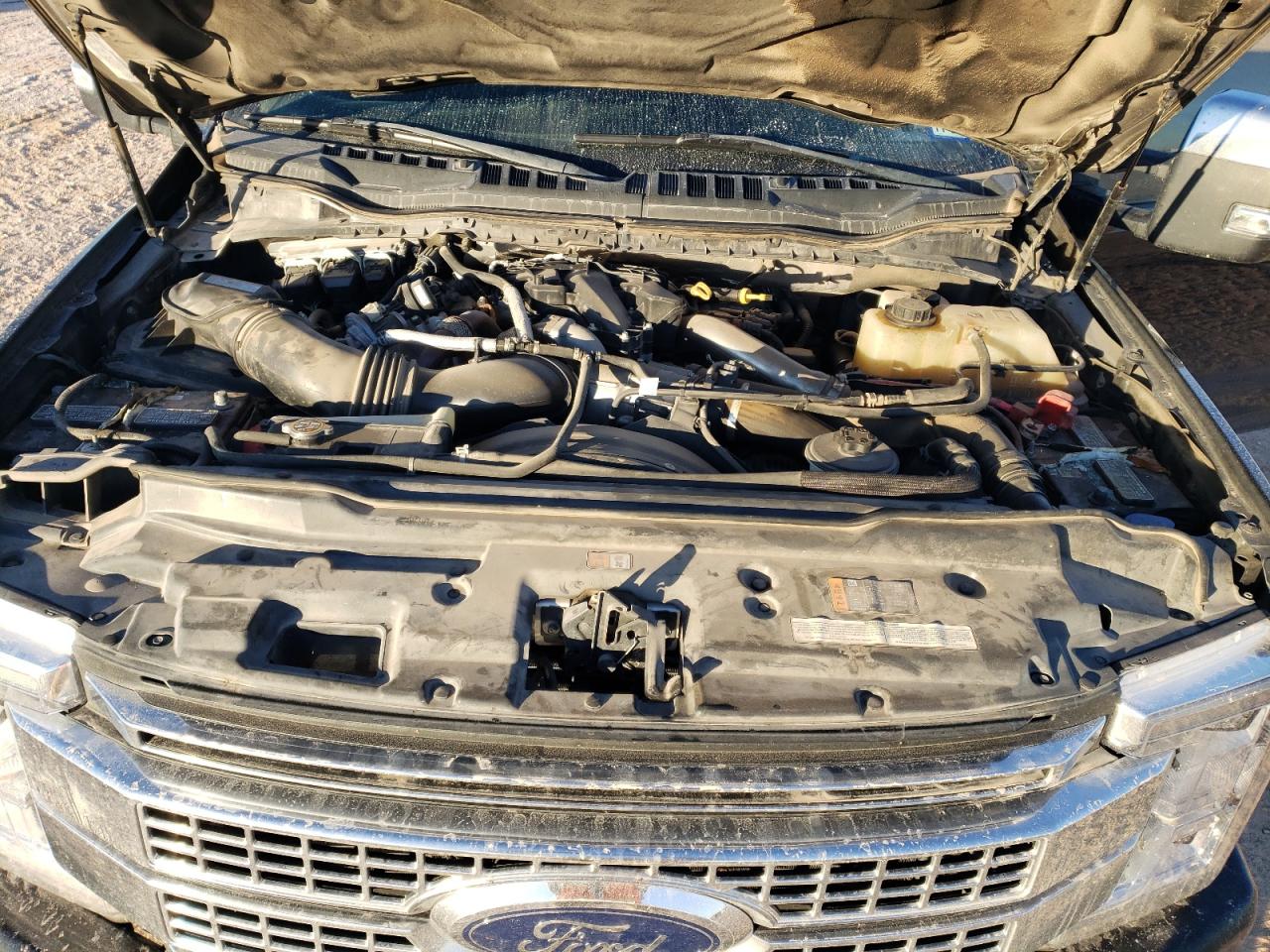 2019 Ford F350 - Image 11