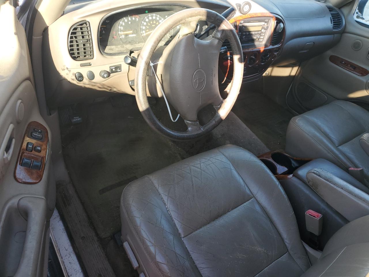 2000 Toyota Tundra - Image 8