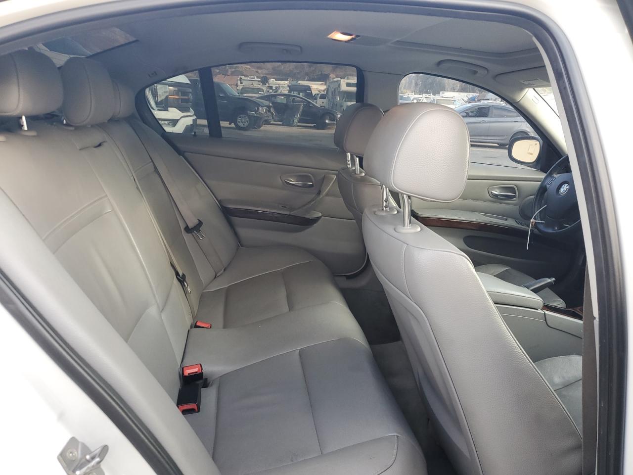 2011 BMW 3er - Image 10