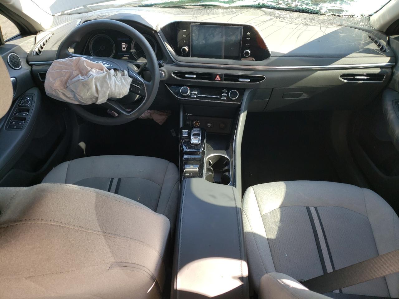 2021 Hyundai Sonata - Image 8