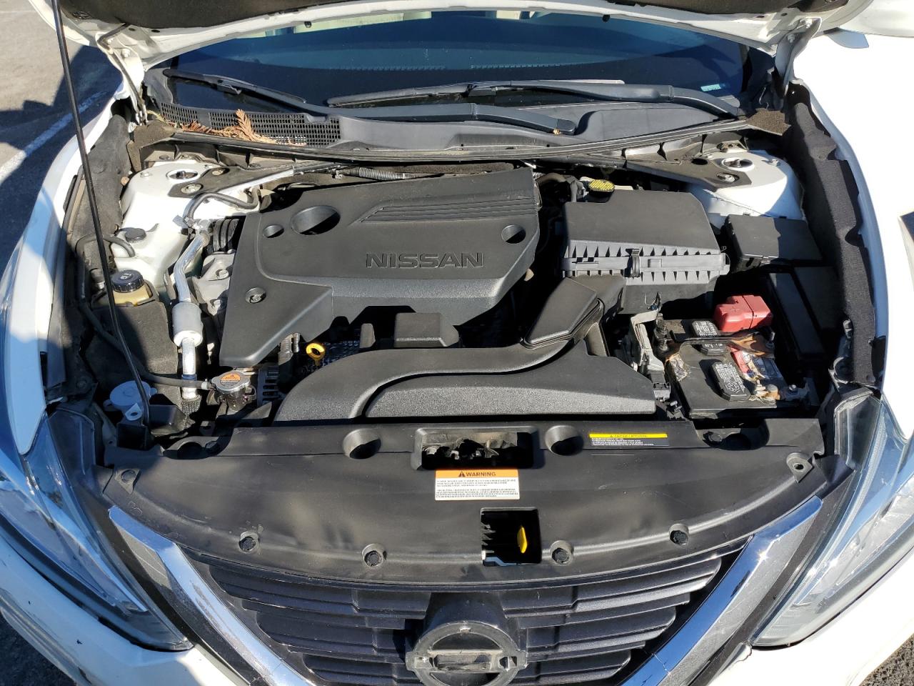 2017 Nissan Altima - Image 11