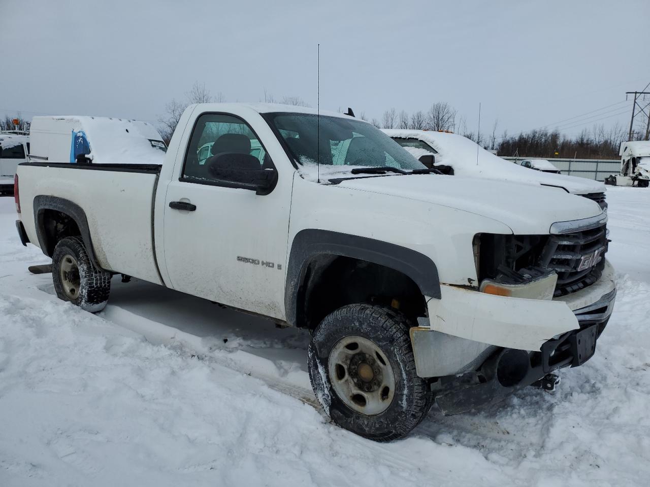 2009 GMC Sierra - Image 4