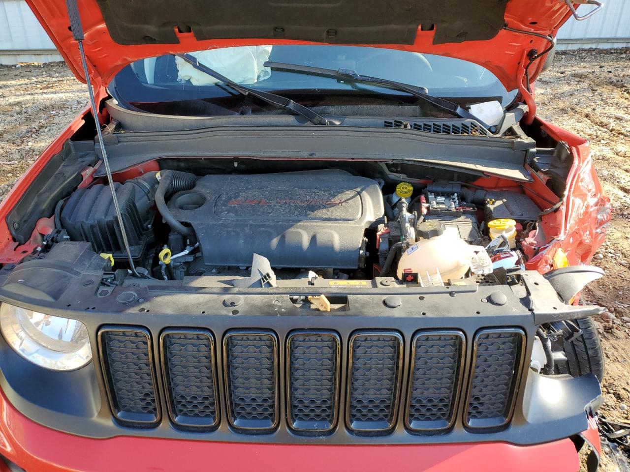 2021 Jeep Renegade - Image 13