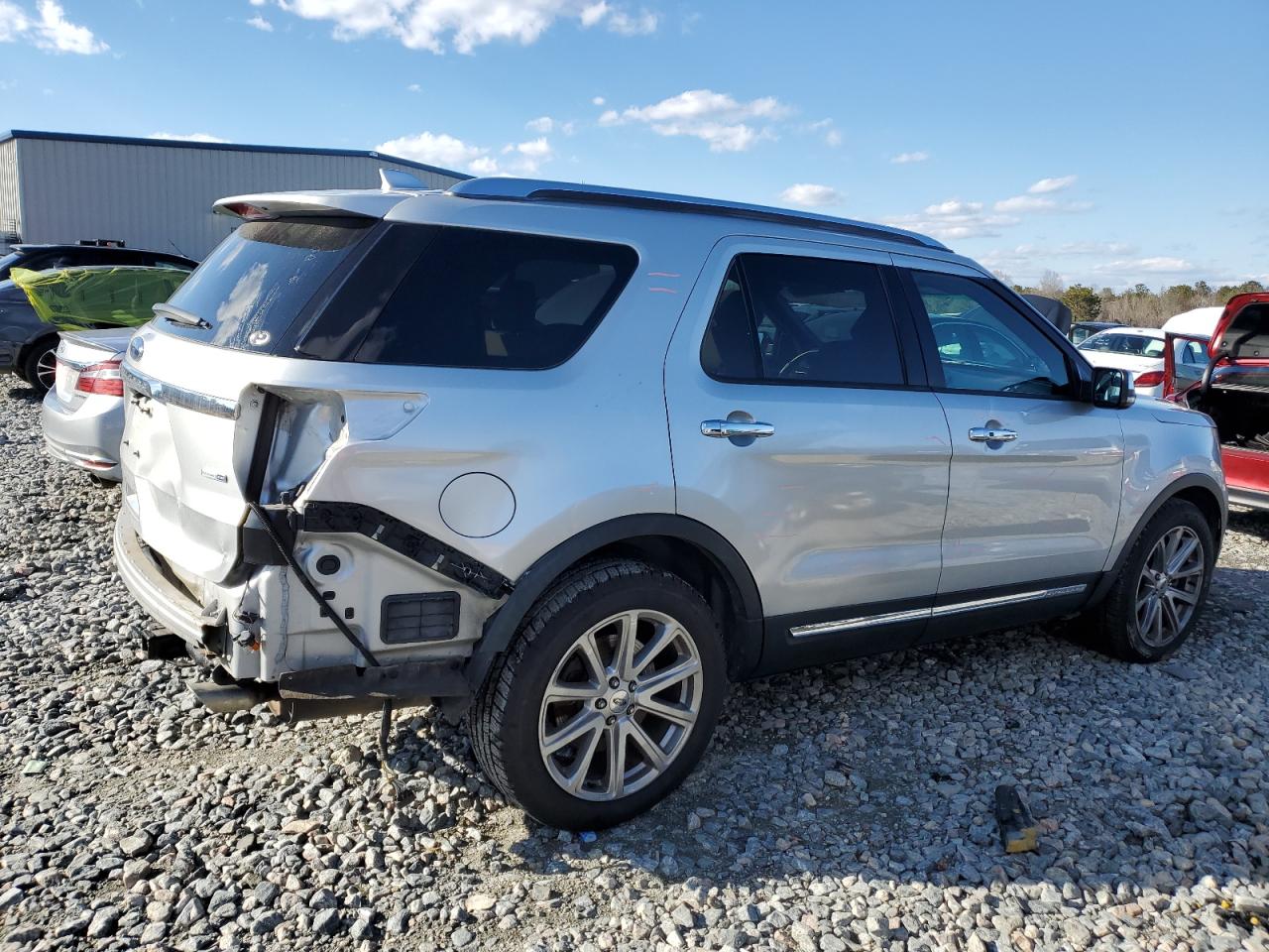 2016 Ford Explorer - Image 3