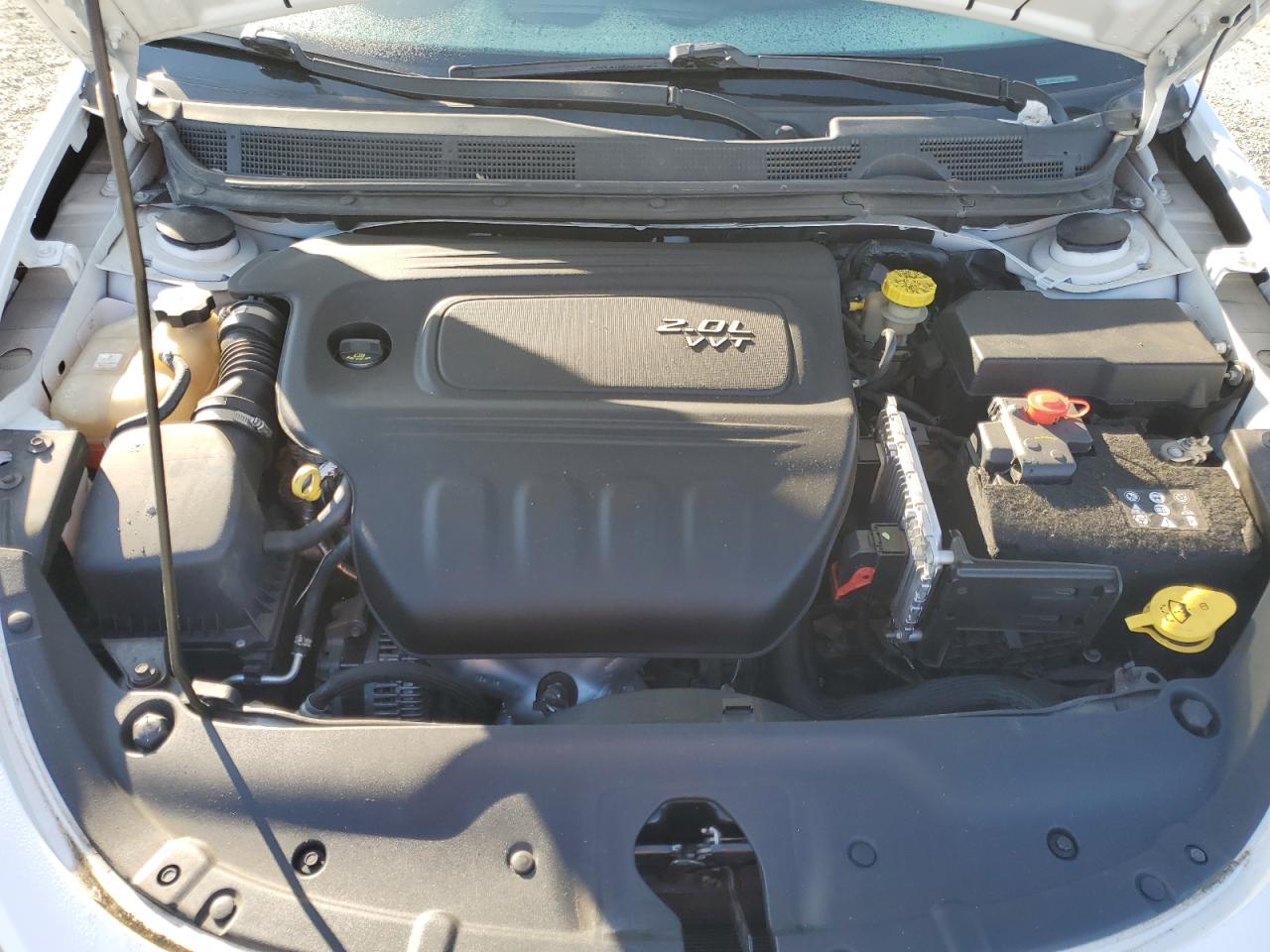 2015 Dodge Dart - Image 11