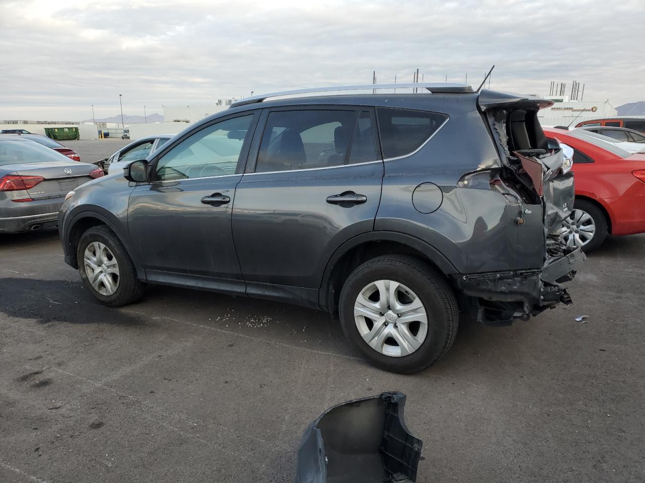 2015 Toyota RAV 4 - Image 2