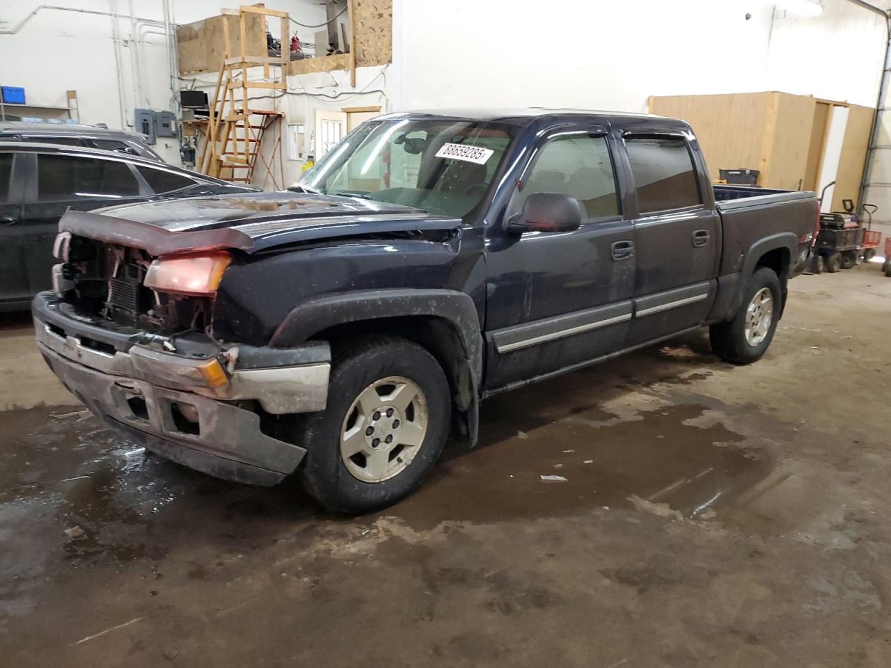 2005 Chevrolet Silverado - Image 1