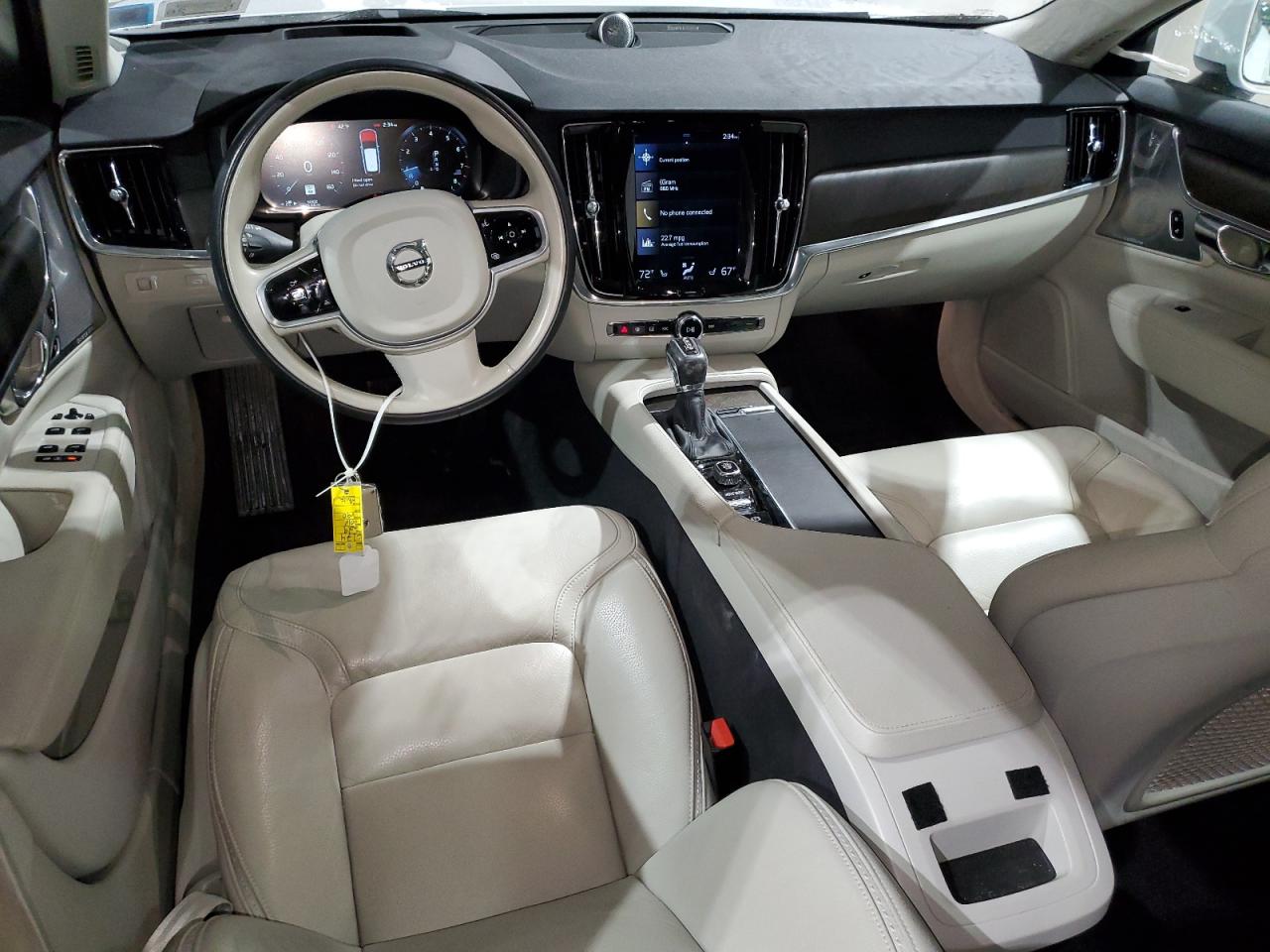 2019 Volvo V90 - Image 8