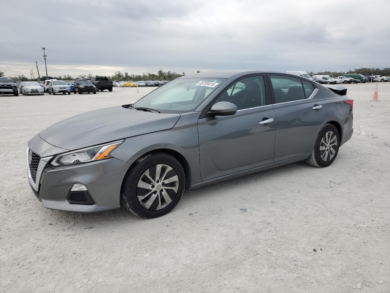 2019 Nissan Altima - Image 1