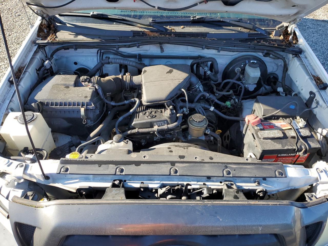 2005 Toyota Tacoma - Image 12