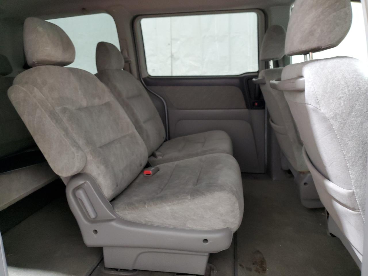 2001 Honda Odyssey - Image 11