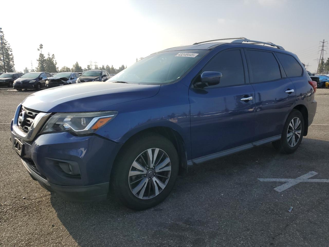 2017 Nissan Pathfinder - Image 1